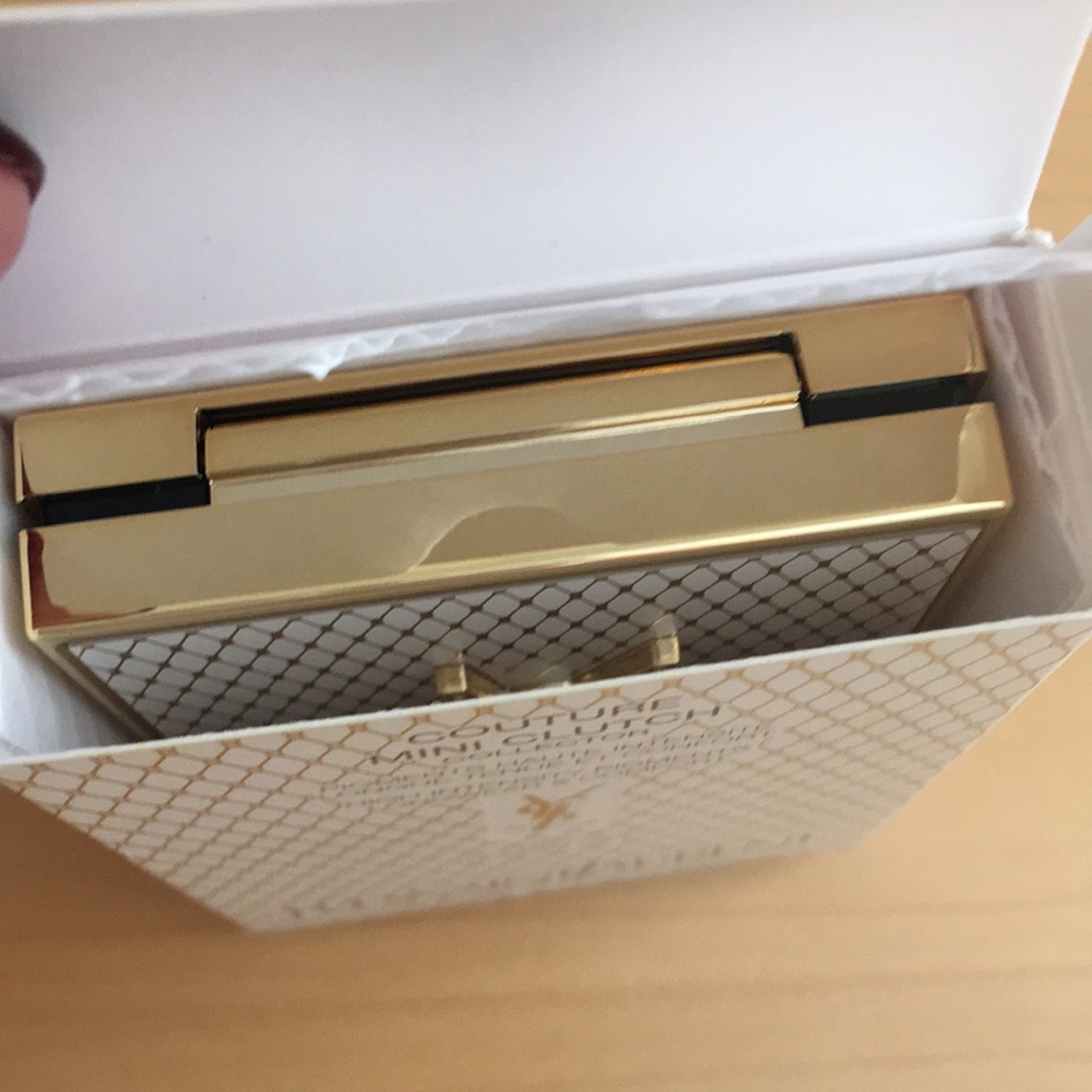 YSL Couture Mini Clutch Eyeshadow Compact w Mirror in Golden Lace 024 - Picture 5 of 6